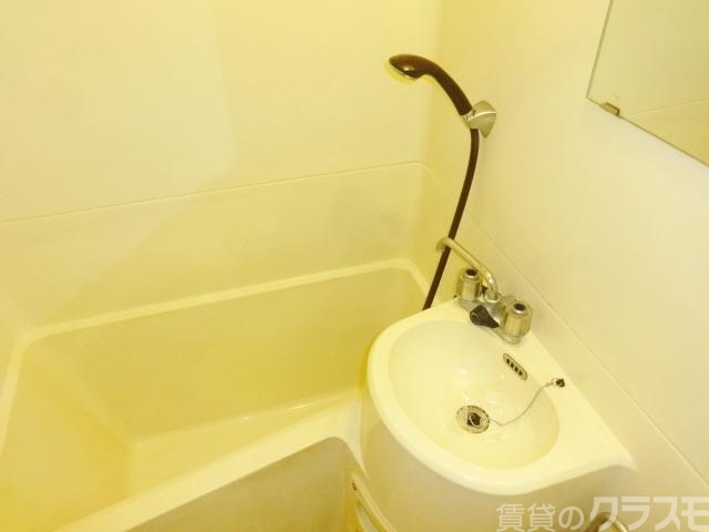 バス・シャワールーム　お風呂もキレイにお使い頂けます☆