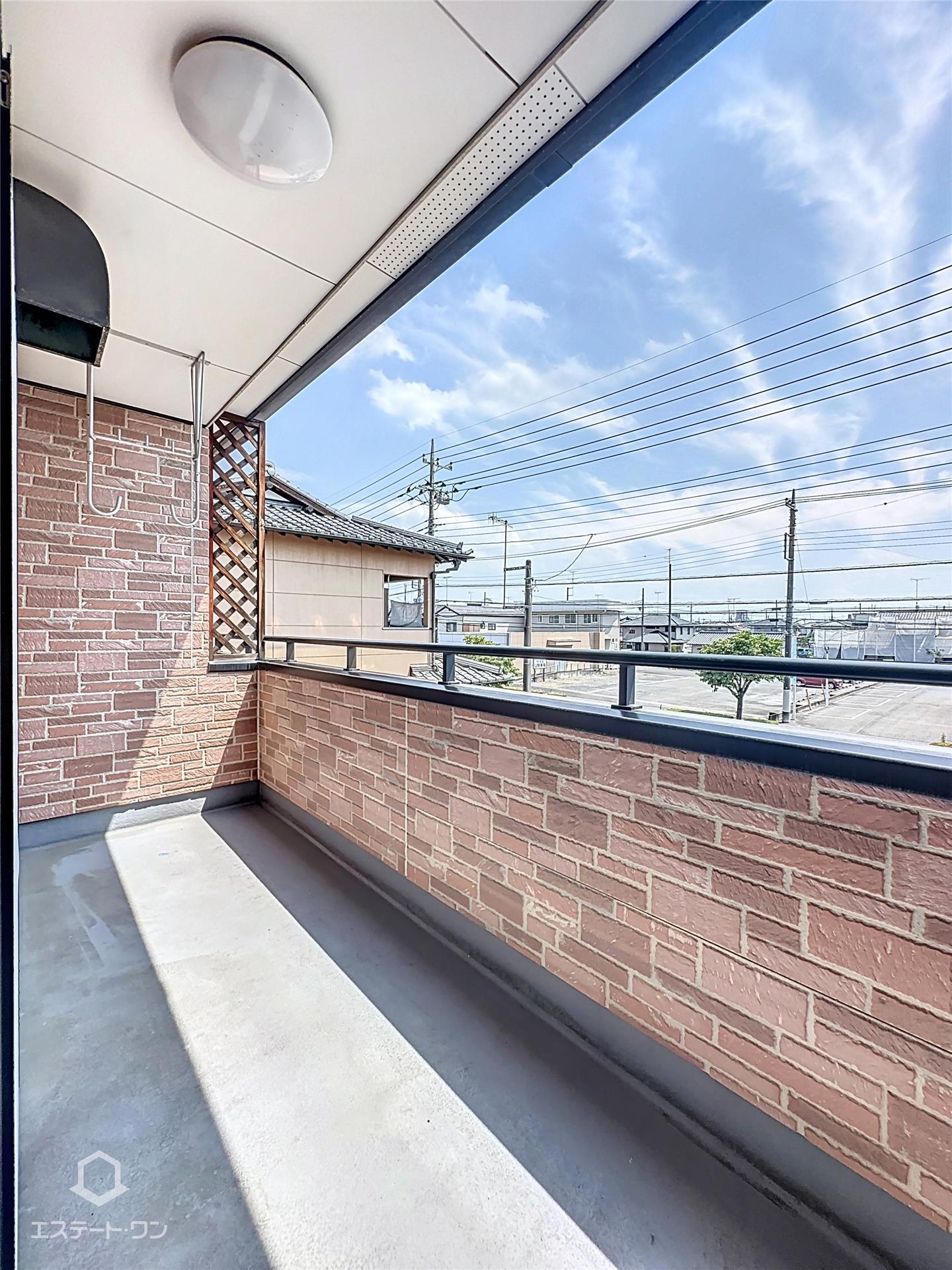 バルコニー　お布団も干せます☆