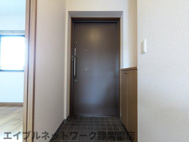 玄関　きれいな玄関です