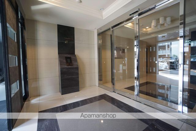 ロビー　ロビー