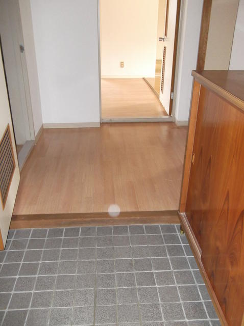 玄関　※現況優先。