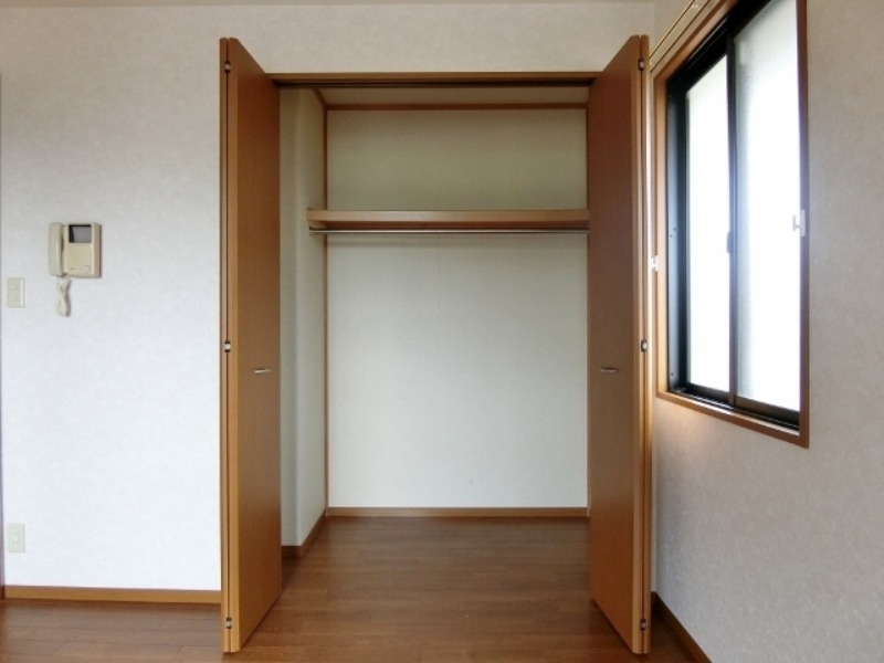 収納　図面と現状に相違がある場合には現状を優先