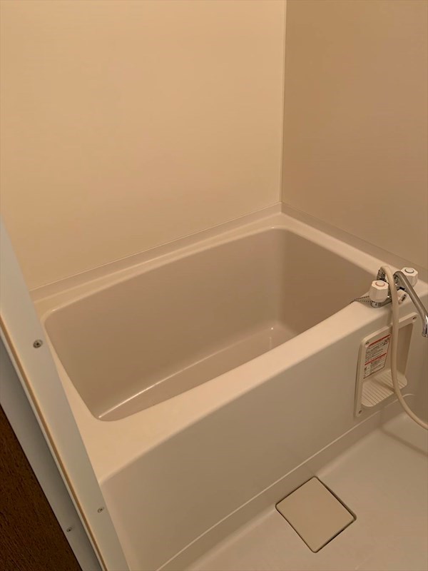 バス・シャワールーム　浴室の様子