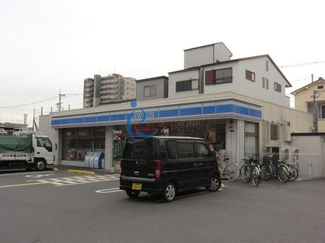 コンビニ　ローソン生野巽東三丁目店（コンビニ）まで769m