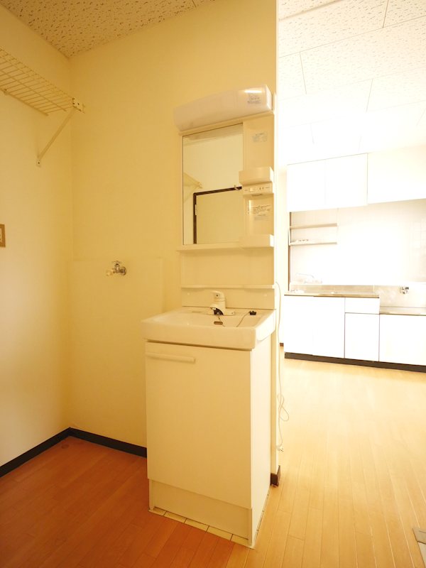 洗面設備　洗面化粧台