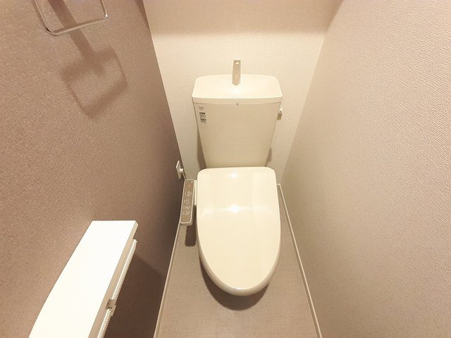 トイレ　コンパクトで使いやすいトイレです