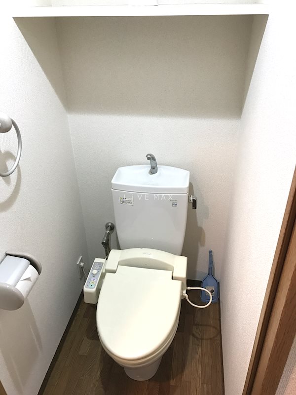 トイレ　家具家電付き賃貸
