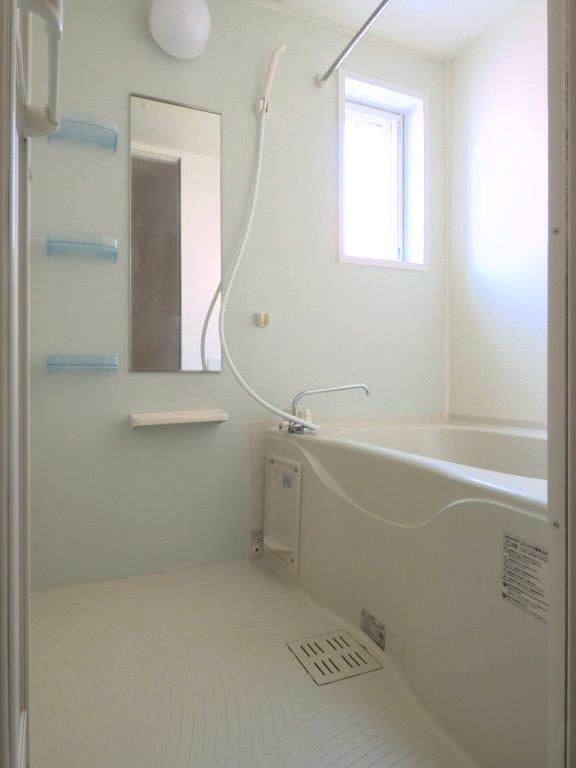 バス・シャワールーム　図面と現状に相違がある場合には現状を優先