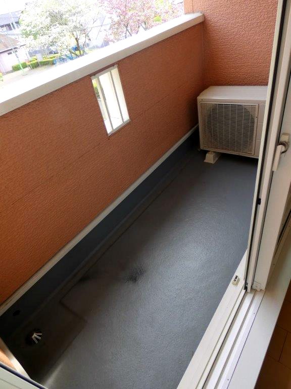 バルコニー　図面と現状に相違がある場合には現状を優先