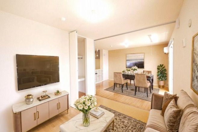 居室・リビング　CGで家具等を配置したもので家具等は含まれません