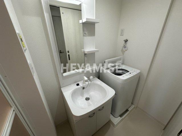 洗面設備　※室内画像は別号室のもの