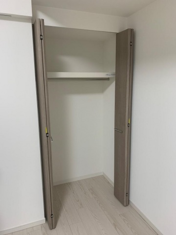収納　写真は別号室です。
