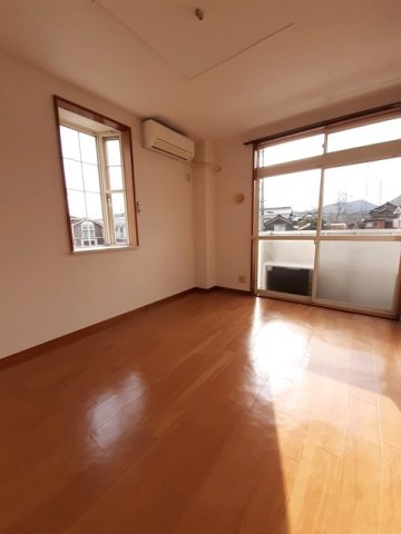 居室・リビング　内装です