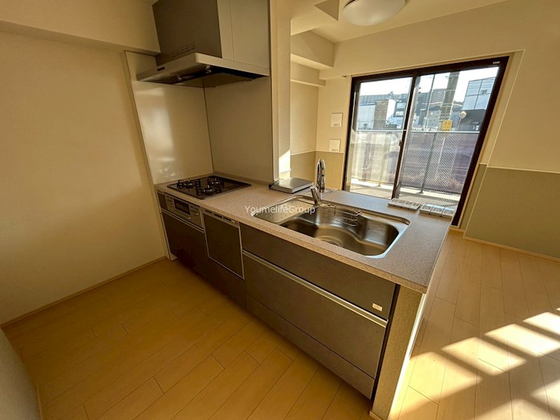 キッチン　※イメージパース・現況優先