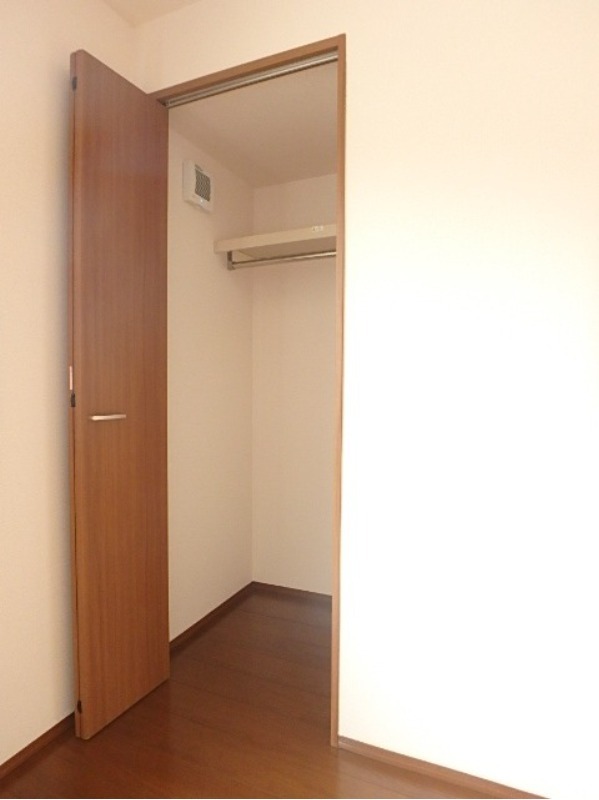 収納　図面と現状に相違がある場合には現状を優先