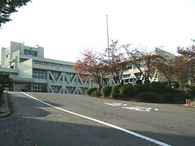 中学校　豊岡北中学校（中学校）まで1223m