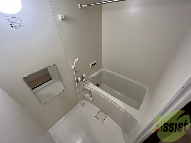 バス・シャワールーム　お風呂です。ゆっくりお風呂につかるのも体に良いですね～