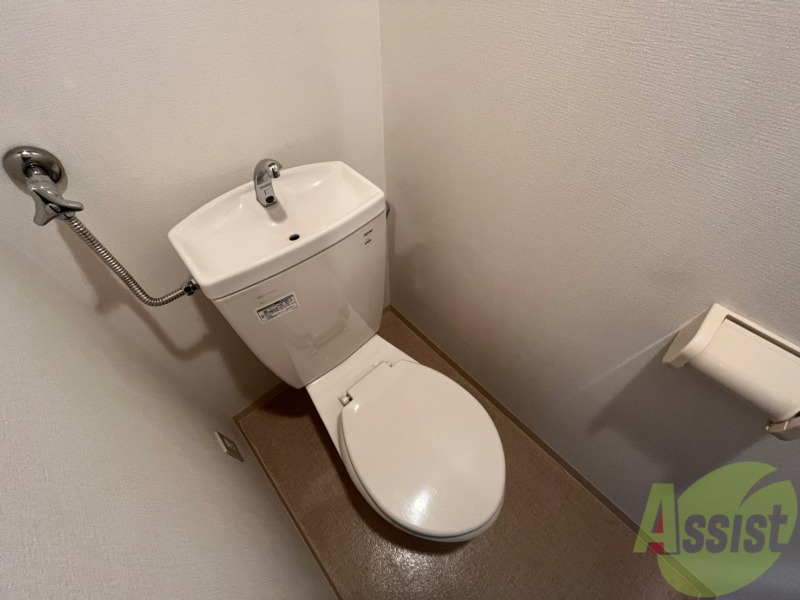 トイレ　嬉しいバストイレ別です！安心して使用できます。