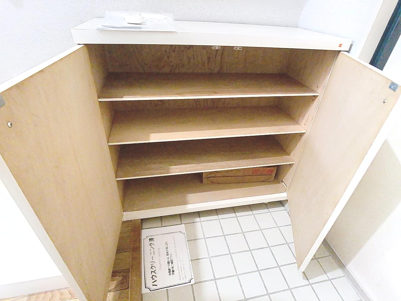 玄関　同タイプ別室