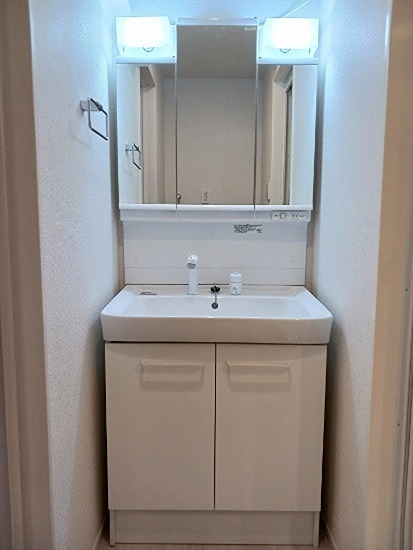 洗面設備　独立洗面台です。