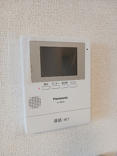 セキュリティ　来訪者の姿を確認できます。