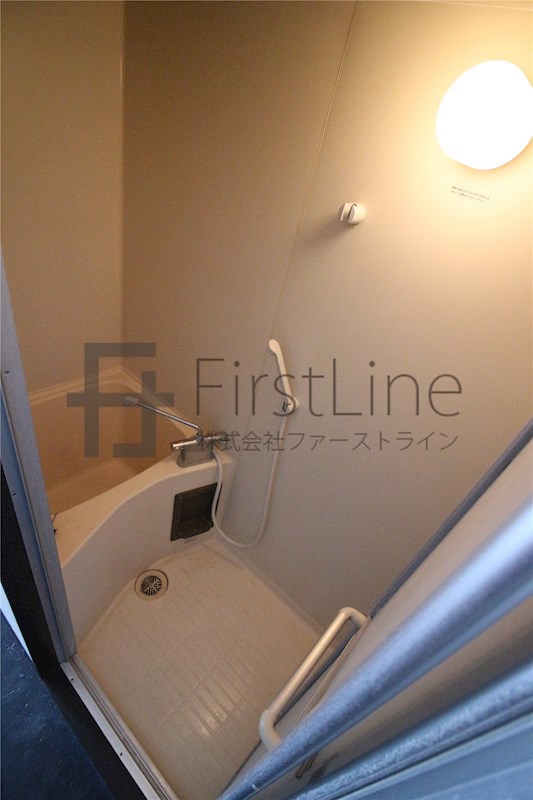 バス・シャワールーム　※別号室写真です