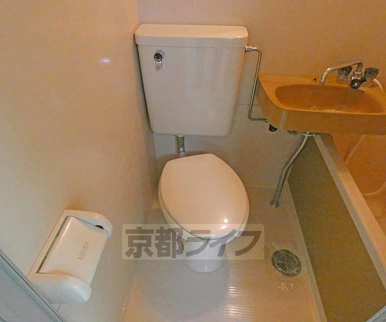 トイレ　ユニットバスです。