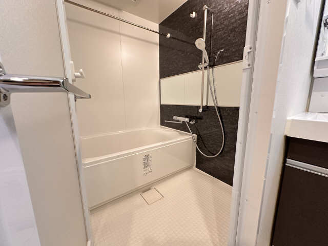 バス・シャワールーム　11Fと同タイプ