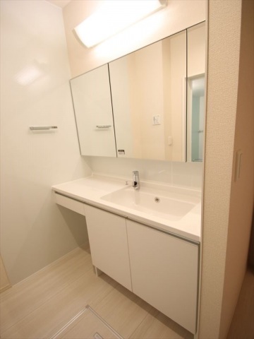 洗面設備　洗面化粧台