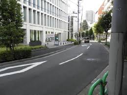 銀行　ゆうちょ銀行本店明治大学駿河台校舎内出張所（銀行）まで316m