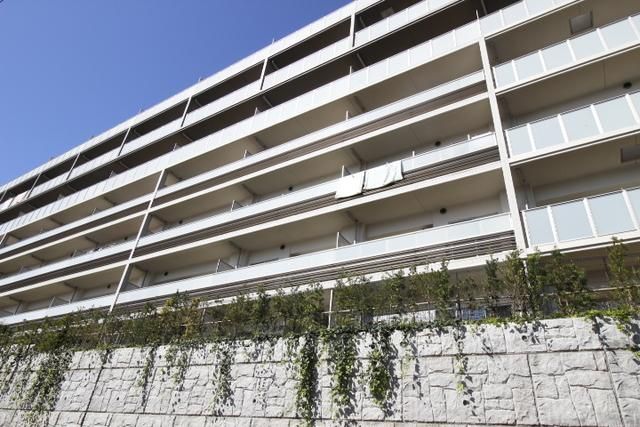 バルコニー　外観