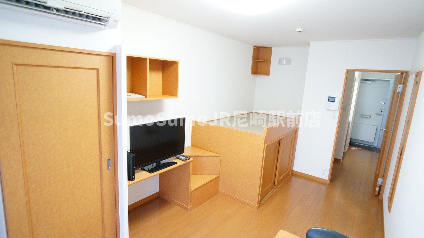 居室・リビング　居間です