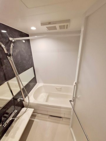 バス・シャワールーム　★追炊機能　浴室乾燥機付きのバスルーム★