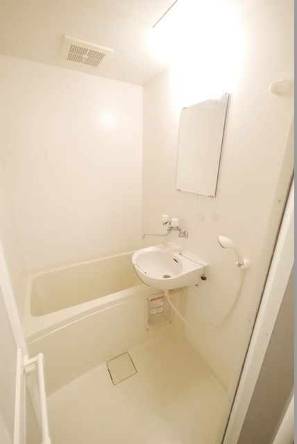 バス・シャワールーム　バスルーム