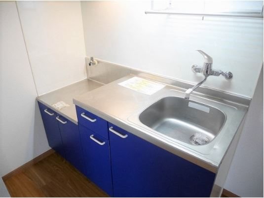 キッチン　※別号室の参考写真になります。