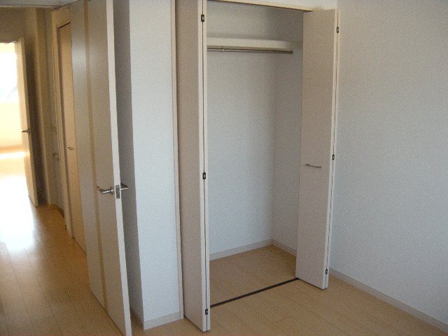 その他　洋室北（６帖）