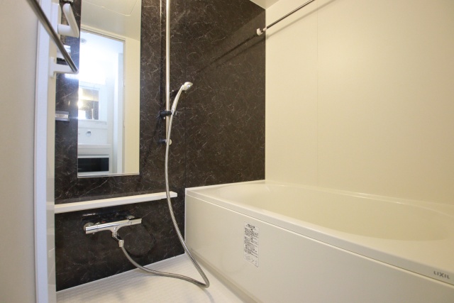 バス・シャワールーム　※別室の参考写真の為、現況優先です。