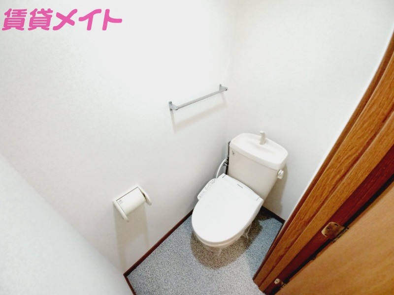 トイレ　別部屋参考写真です