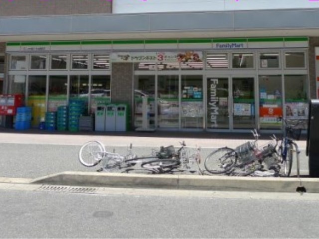 コンビニ　ファミリーマートJR福工大前駅店（コンビニ）まで256m