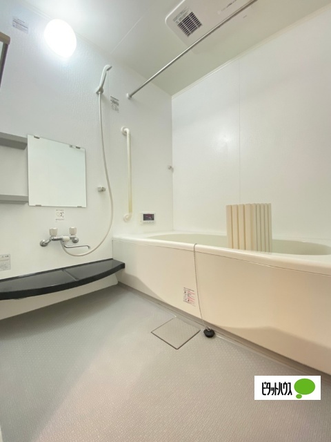 バス・シャワールーム　２０２