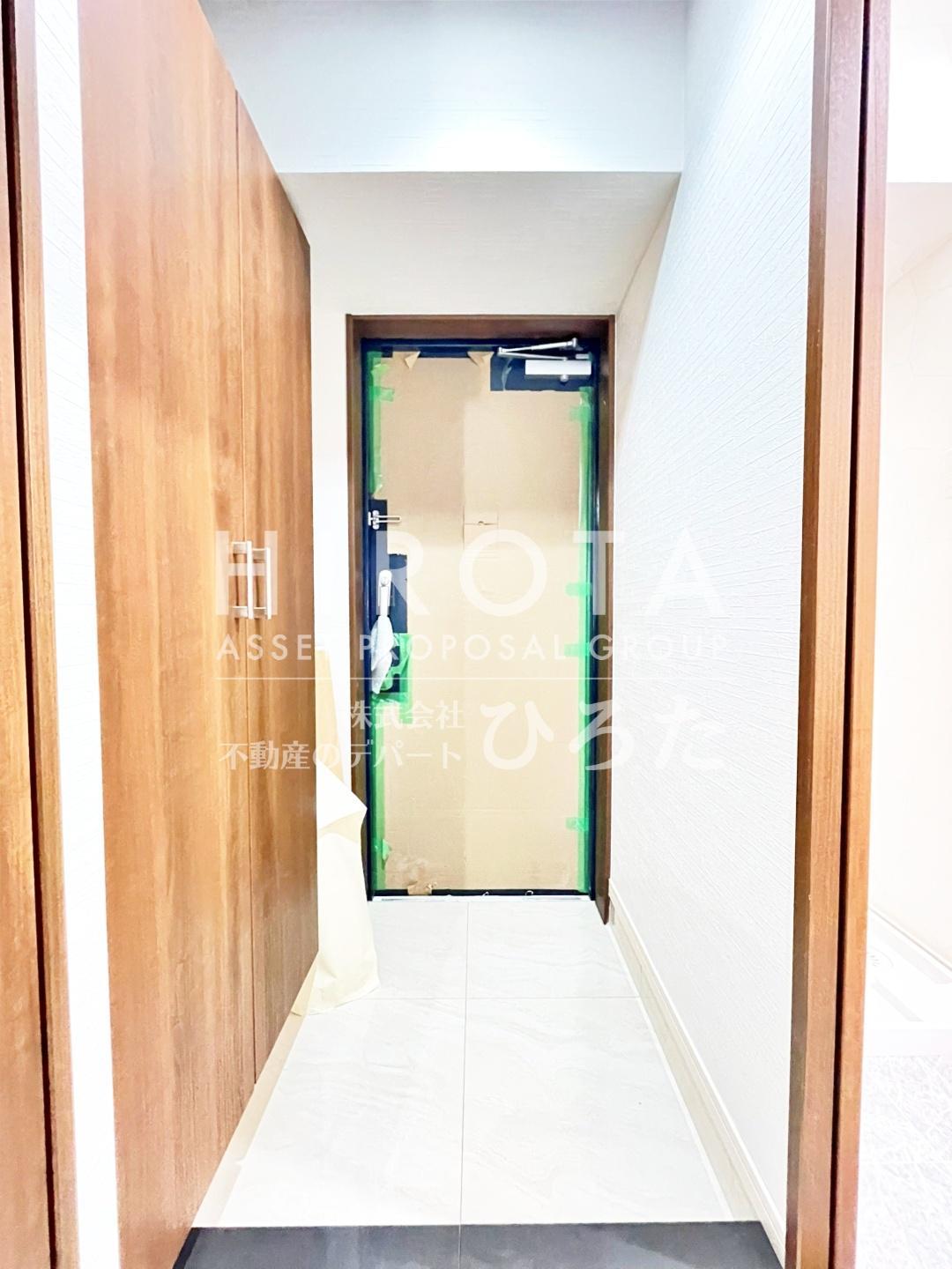 玄関　同仕様写真になります