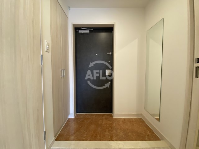 玄関　ディームス福島（旧名：プレジオ福島リバーガーデン）　玄関