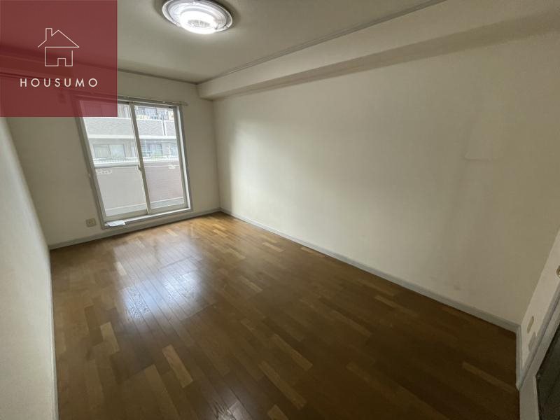 その他部屋・スペース　落ち着いて過ごせるお部屋なので、寝室にいかがでしょうか