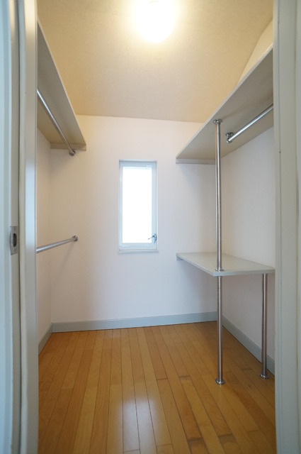 収納　荷物の多い方にはうれしい、ウォークインクローゼット付！