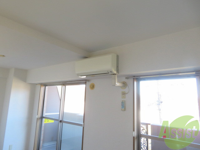 その他設備　エアコンが付いていますので寒暖対策もばっちり。