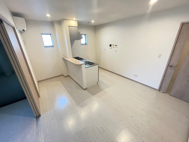 居室・リビング　カウンターキッチンです