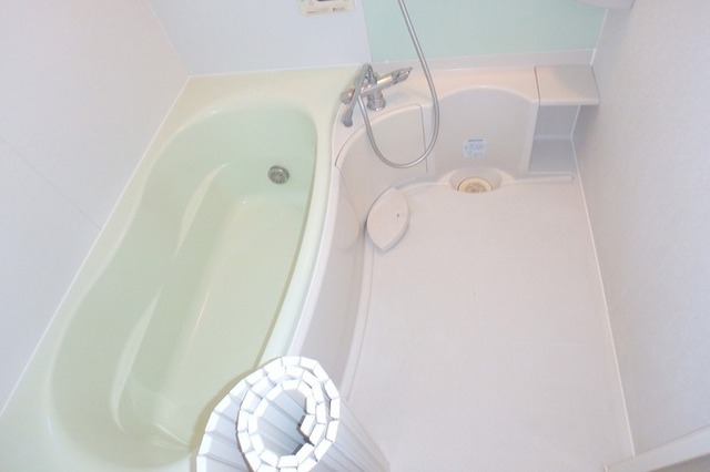 バス・シャワールーム　浴室