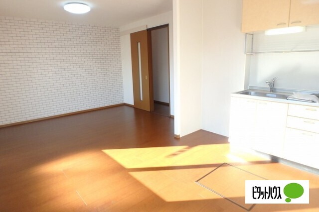 居室・リビング　ＬＤＫ１３帖