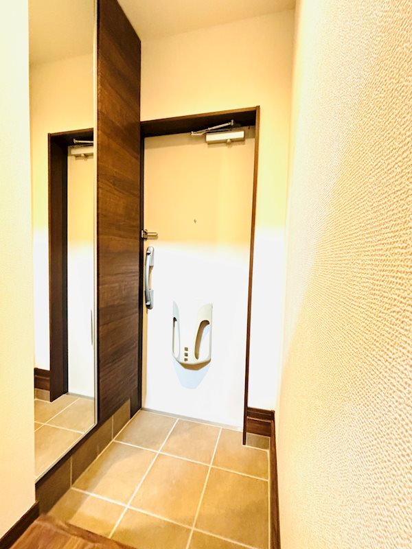 玄関　玄関スペース