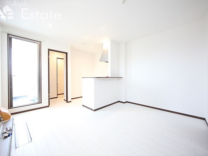 居室・リビング　内装